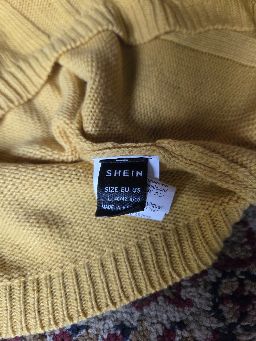 Mustard Sleeveless Knit Leaf-Panel Tank Top - Picture 5 of 8